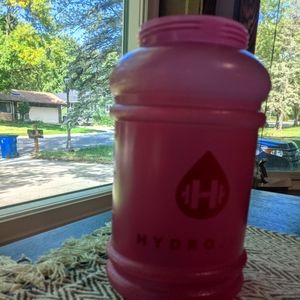 PLUM HYDROJUG